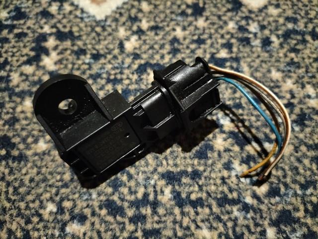 Датчик тиску наддуву турбіни 31405341 VOLVO