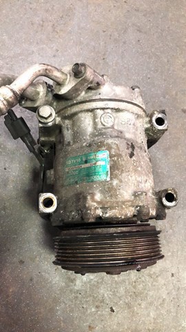 Компресор кліматичної установки 3M5H19D629KC FORD