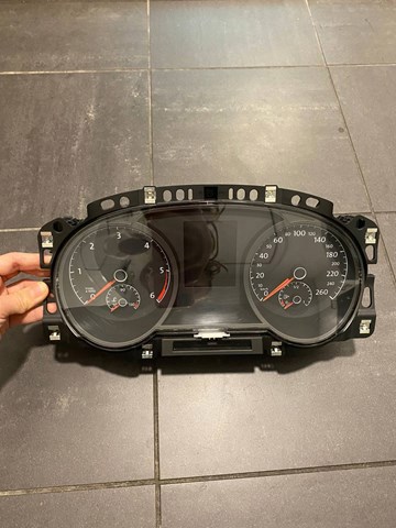 Панель приладів 5G0920860A VAG