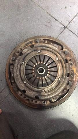 Пелюстковий кошик зчеплення 8244234590 ISUZU