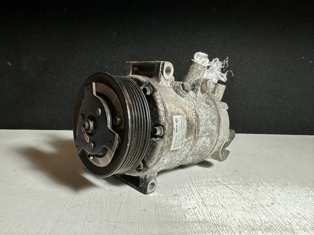 Компресор холодоагенту 8FK351322741 VAG