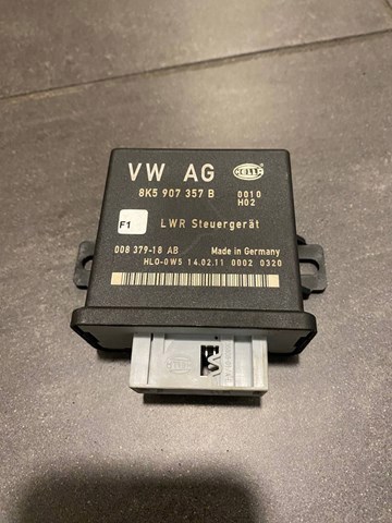 Кнопка коректора фар 8K5907357B VAG