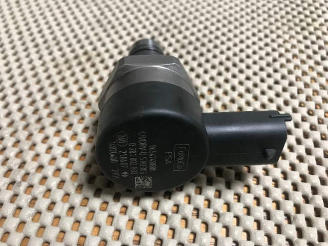 Редукційний клапан ПНВТ 9654748880 BOSCH