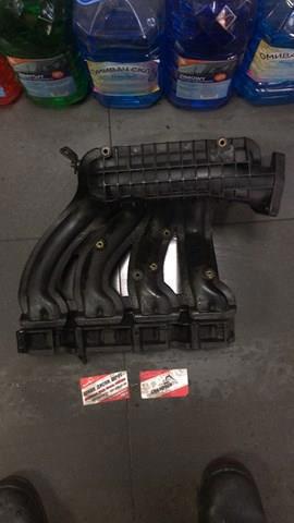 Колектор впускний A6110903637 MERCEDES
