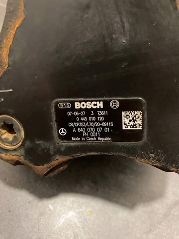 Насос паливний високого тиску A6400700701 MERCEDES