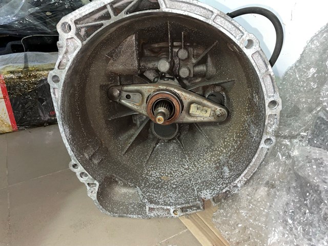 МКПП 23007533818 BMW