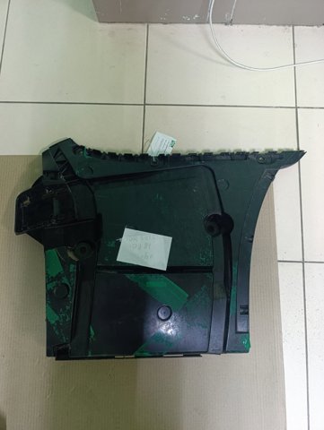 Кронштейн бампера заднього, правий 51128066722 BMW