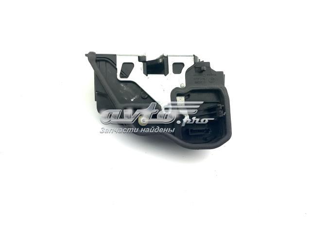 Замок задньої дверї, правої 51227318418 BMW