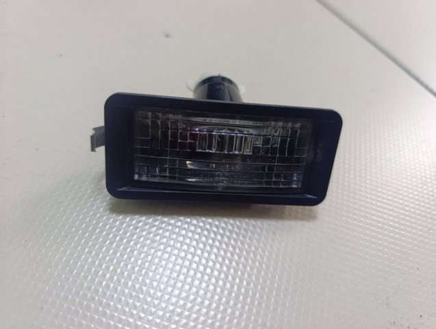 Ліхтар підсвічування заднього номерного знака 6J0943021 VAG