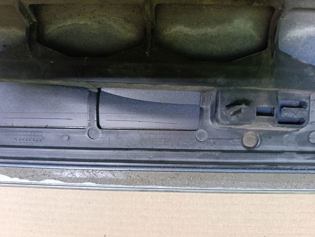 Молдинг передніх лівих дверей, нижній 8R0853970L VAG