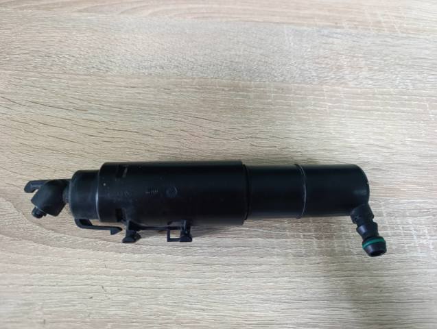 Форсунка омивача фари передньої, правої A2518601847 MERCEDES