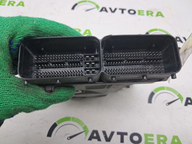 Блок двигуна 06E907425 VAG