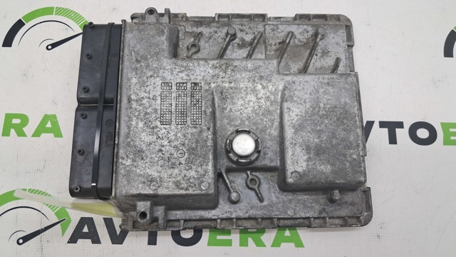 Комп'ютер двигуна 06E907425 VAG