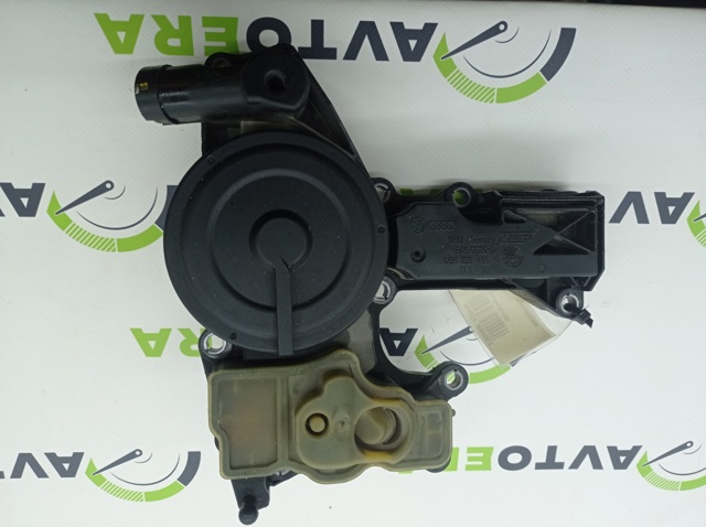 Масловіддільник 06H103495AE VAG