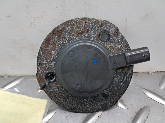 Клапан електромагнітний положення (фаз) розподільного валу 06J109259C VAG