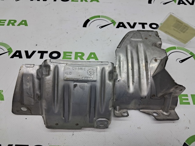 Кришка випускного колектора 06K129596C VAG