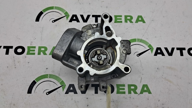 Насос вакуумний 06K145100AE VAG