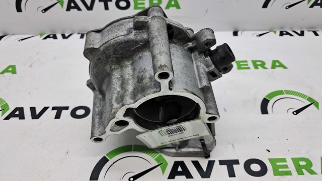 Насос вакуумний 06K145100P VAG