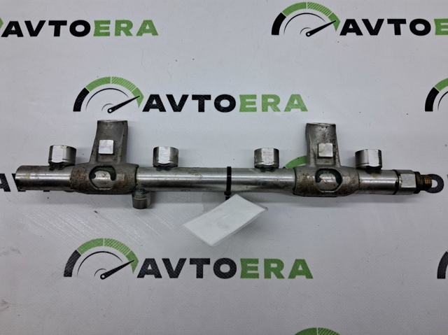 Рампа форсунок системи упорскування палива 06L133317L VAG