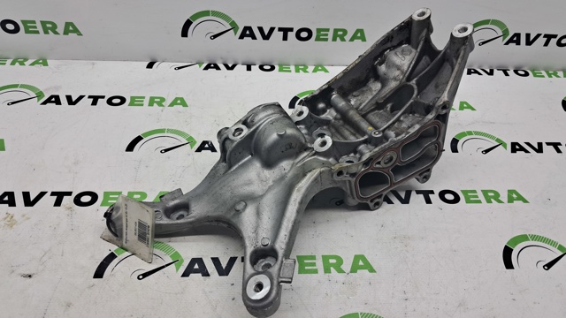 Кронштейн генератора (натяжний) 06L903143A VAG