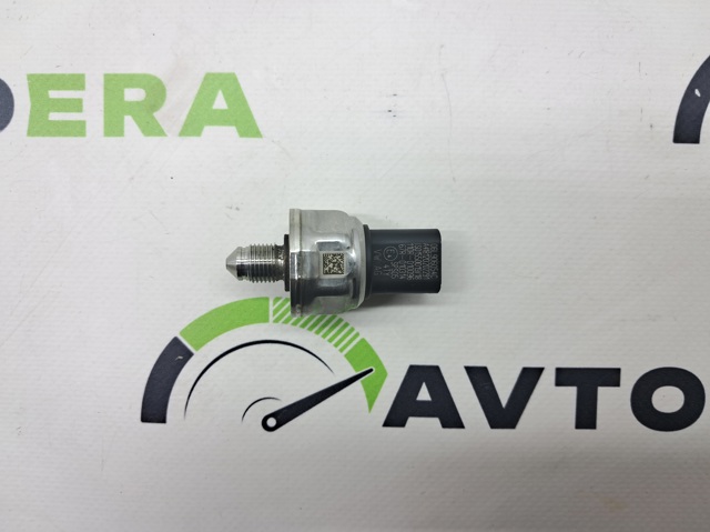 Датчик тиску палива 06L906054C VAG