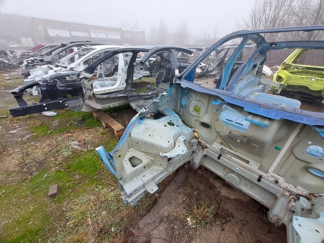 Лонжерон рами передній правий 1080464S0M TESLA