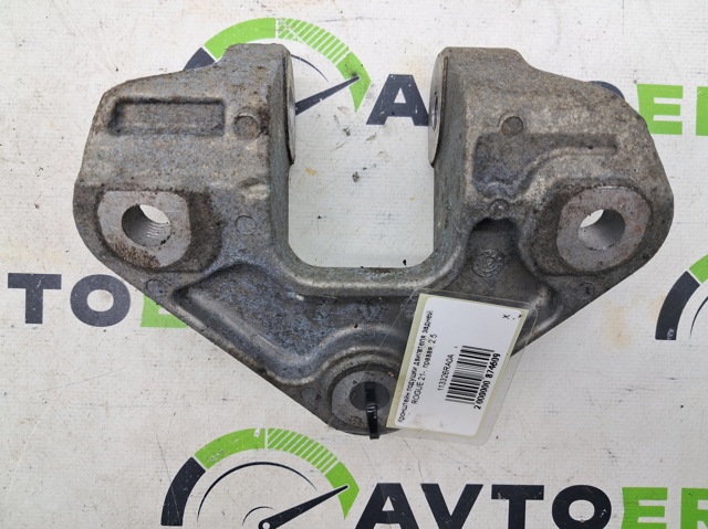 Кронштейн подушки (опори) двигуна, задньої 113326RA0A NISSAN