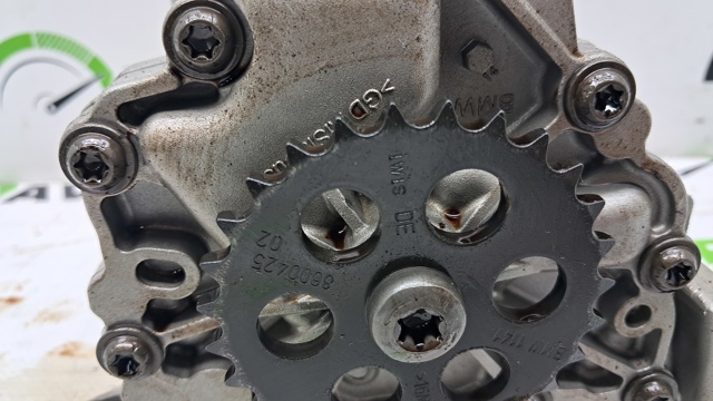 Насос масляний 11417624135 BMW