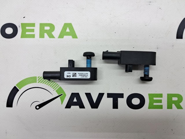 Датчик Айрбег передній 13514077 GM