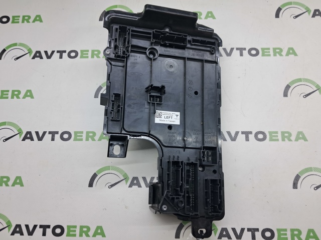Блок управління комфорту 149784702D TESLA