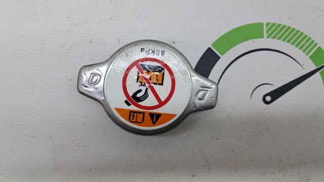 Пробка радіатора 1640136030 TOYOTA