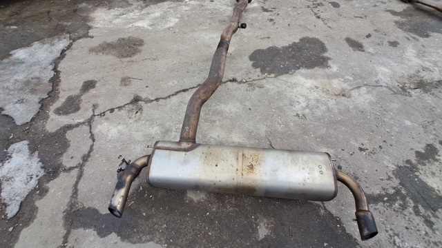 Глушник передній 18308652316 BMW