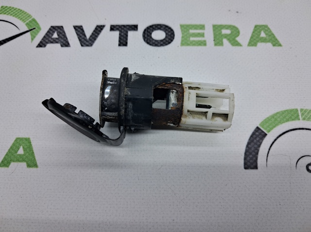 Гніздо-розетка прикурювача 1K0919309 VAG