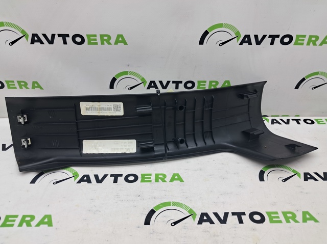 Облицювання порогу внутрішнє, заднє праве 1UD22DX9AD CHRYSLER