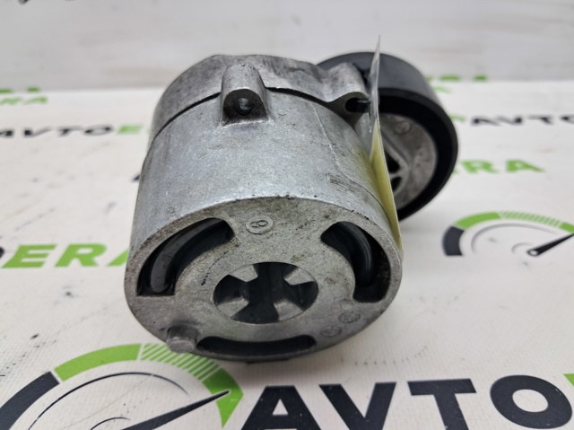 Натяжна планка поліклинового ременя 23769AA040 SUBARU