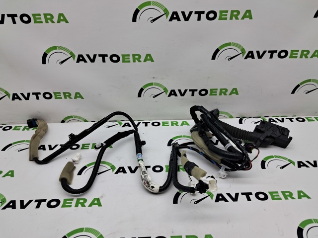 Електропроводка передніх дверей 241246RH4B NISSAN