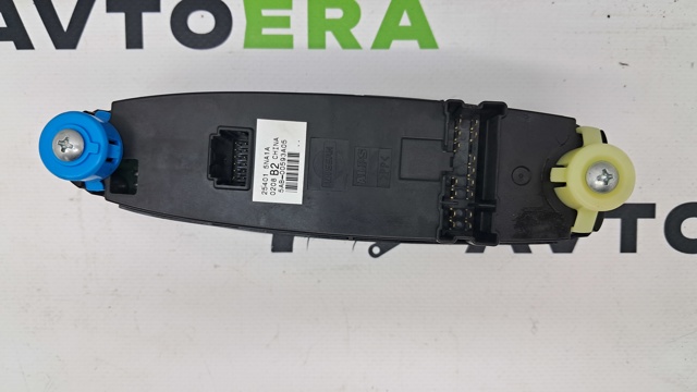 Кнопковий блок керування склопідіймачами передній лівий 254015NA1A NISSAN