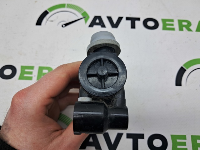 Насос омивача скла переднього 31349390 VOLVO