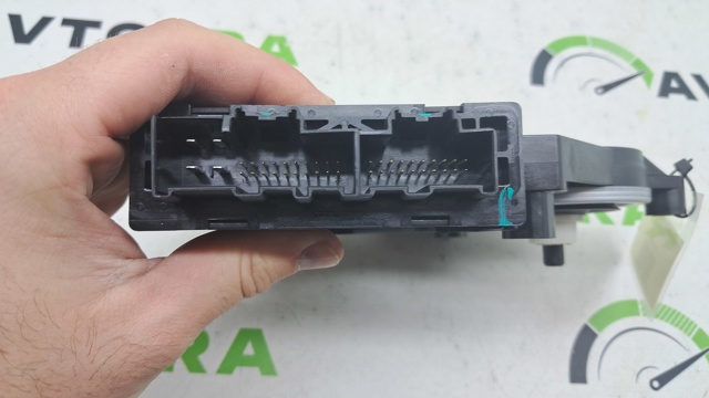 Привід ліфта передній 31349756 VOLVO
