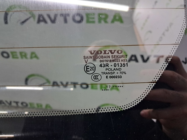 Вікно двері задка 31352923 VOLVO