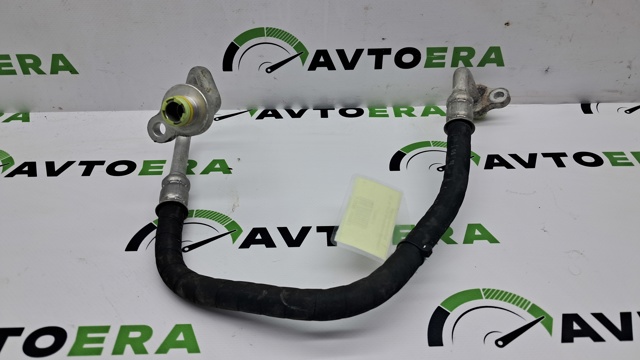 Шланг кондиціонера, від заднього випарювача до компресора 31369331 VOLVO