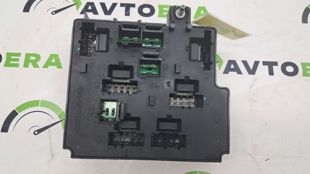 Блок реле 31398003 VOLVO