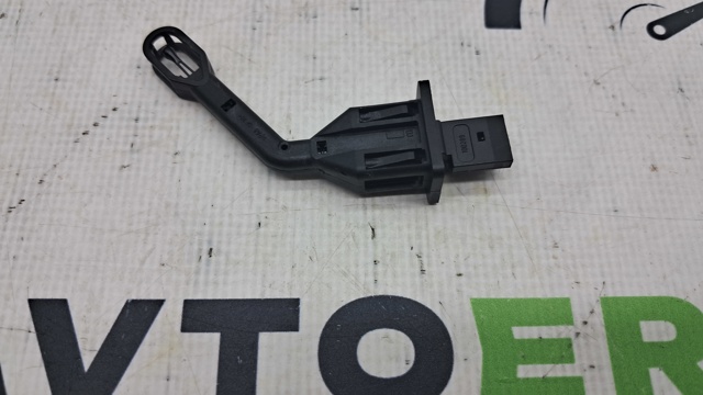 Датчик температури випарювача 31404456 VOLVO