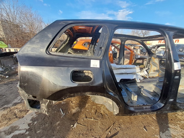 Крило заднє праве 31416318 VOLVO