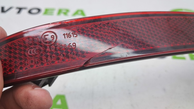 Лівий відбивач заднього бампера 31468556 VOLVO
