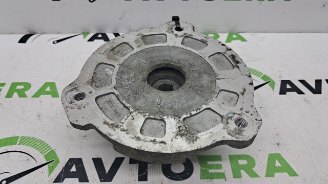 Кріплення переднього амортизатора 31476557 VOLVO
