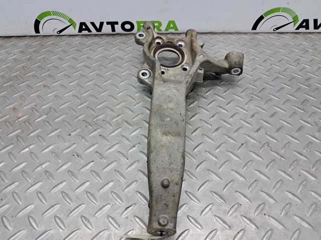 Цапфа - поворотний кулак передній, лівий 31476878 VOLVO