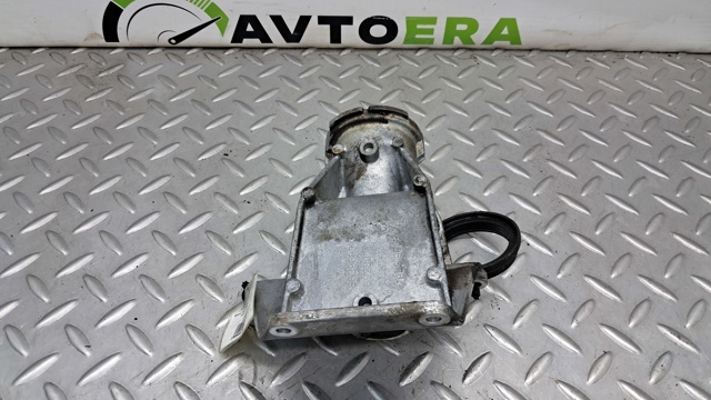 Кронштейн/траверса переднього редуктора, права 31508639382 BMW