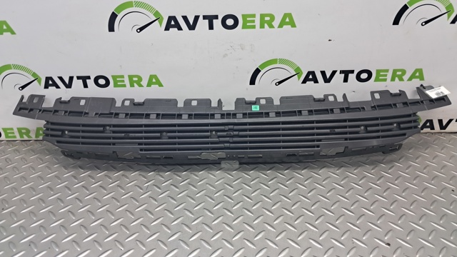 Кронштейн бампера переднього, центральний 31663677 VOLVO