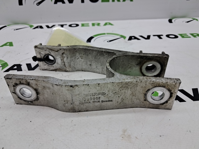 Кронштейн подушки (опори) двигуна, задньої 32139982 VOLVO